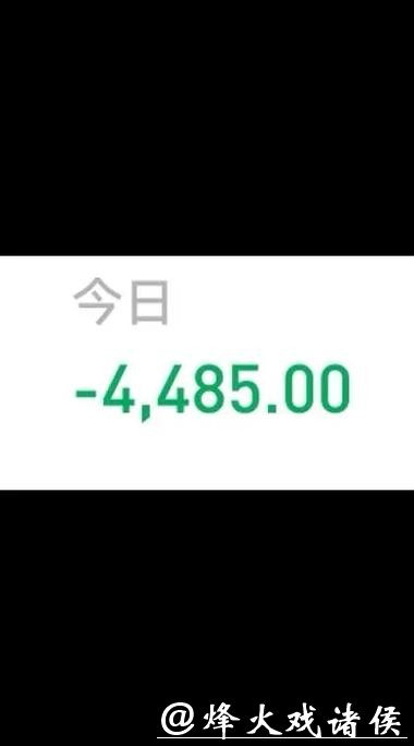 4亿大投入，15胜14负还输球，骑士老板心凉了，买人多钱少用成烧钱怪圈，阵容拖累财务风险凸显，真能靠大合同翻身？